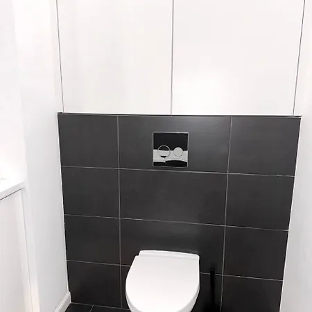 Comfort & Style 2-room And Free Parking Warszawa