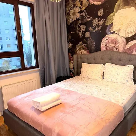 Comfort & Style 2-room And Free Parking Lägenhet Warszawa